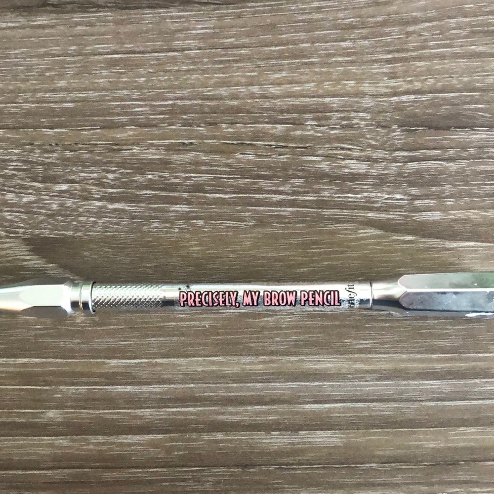 Benefit Precisely, My Brow eyebrow pencil in 3.5
